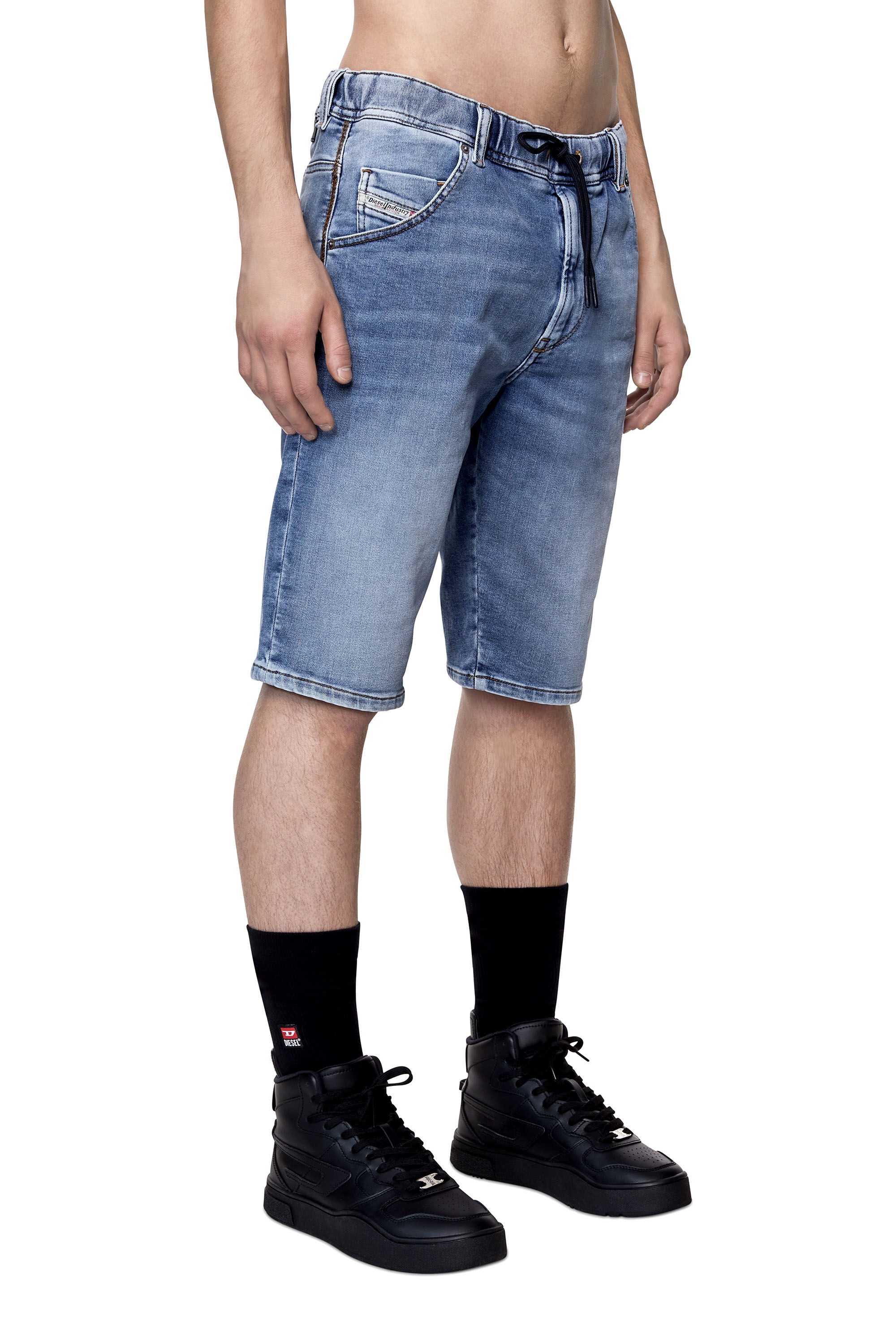 D-KROOSHORT-T - 6