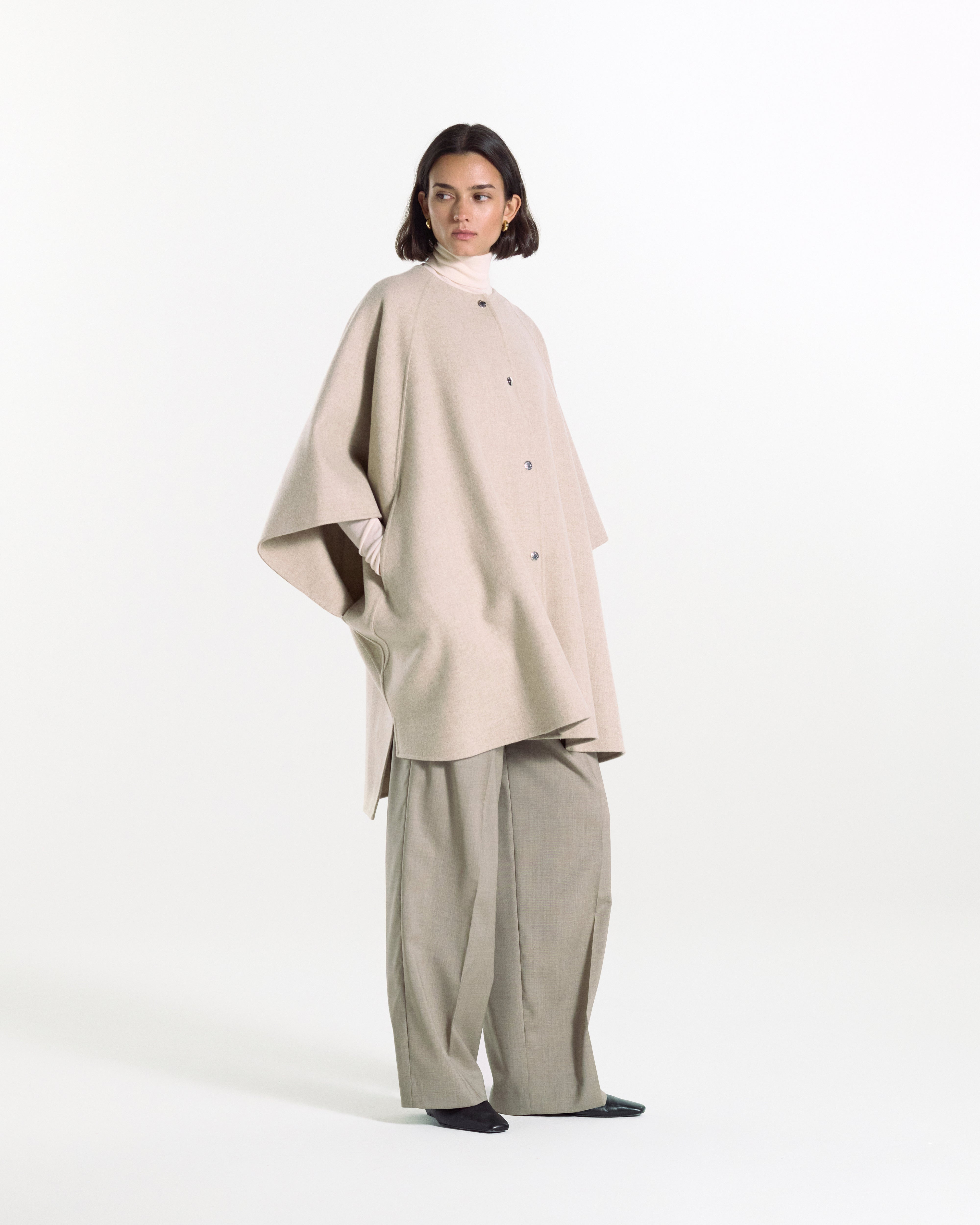 Sanquhar Wool Cape - 3