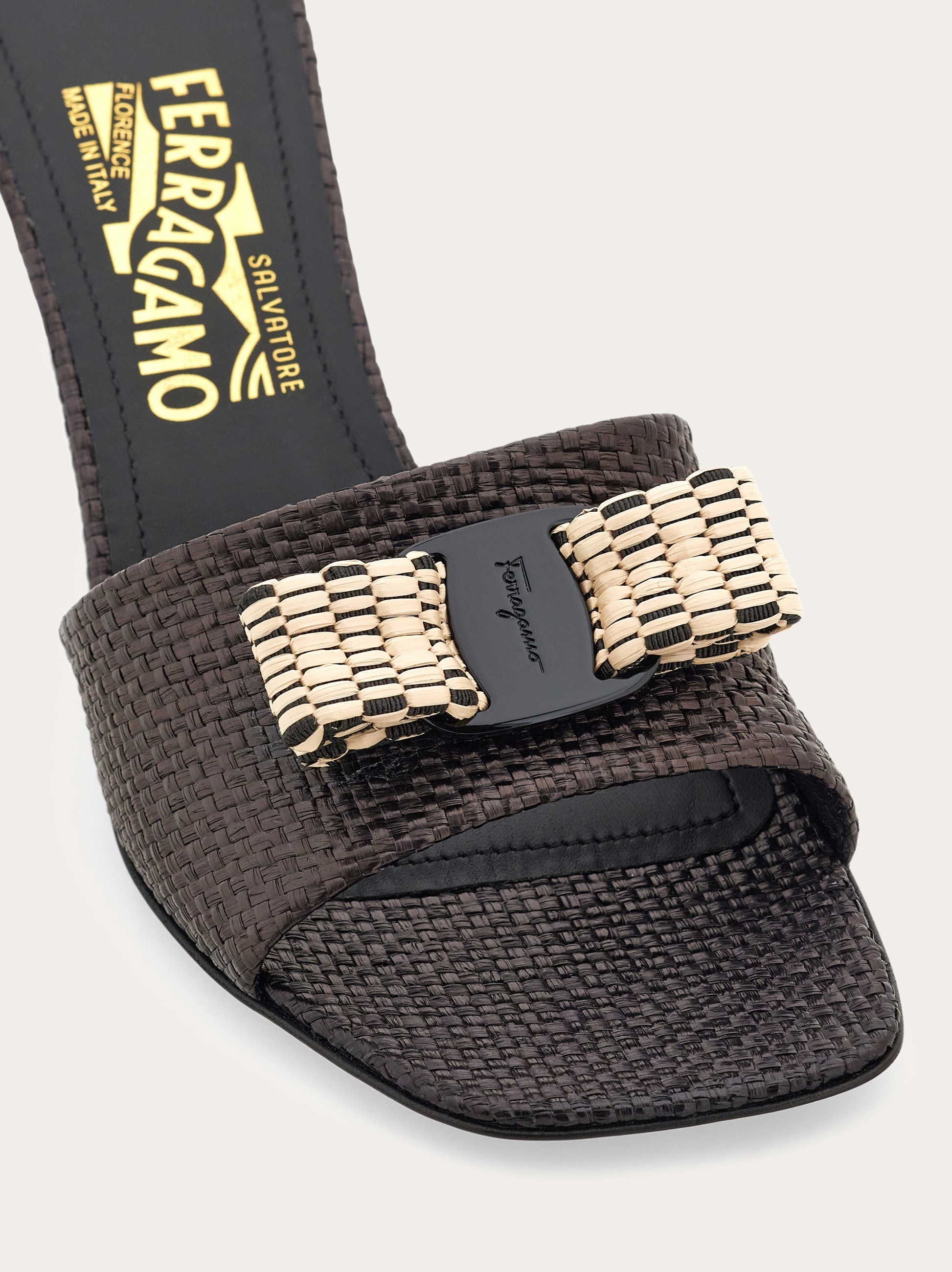 Raffia Vara bow slide - 6