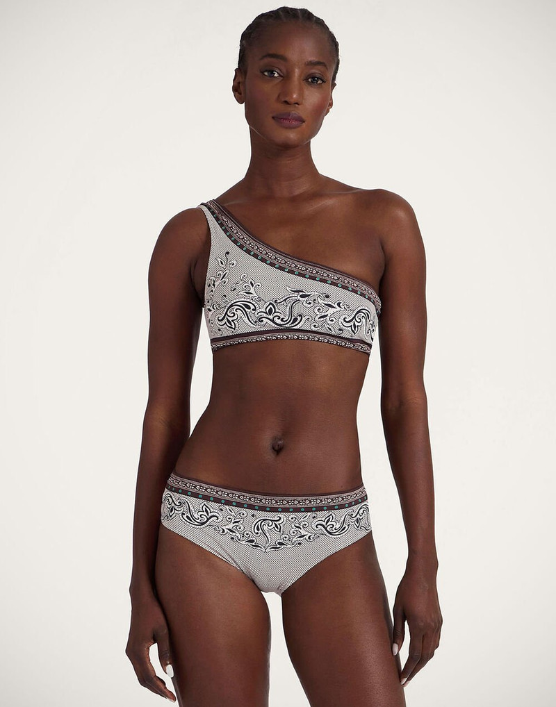 La DoubleJ Goddess Top outlook