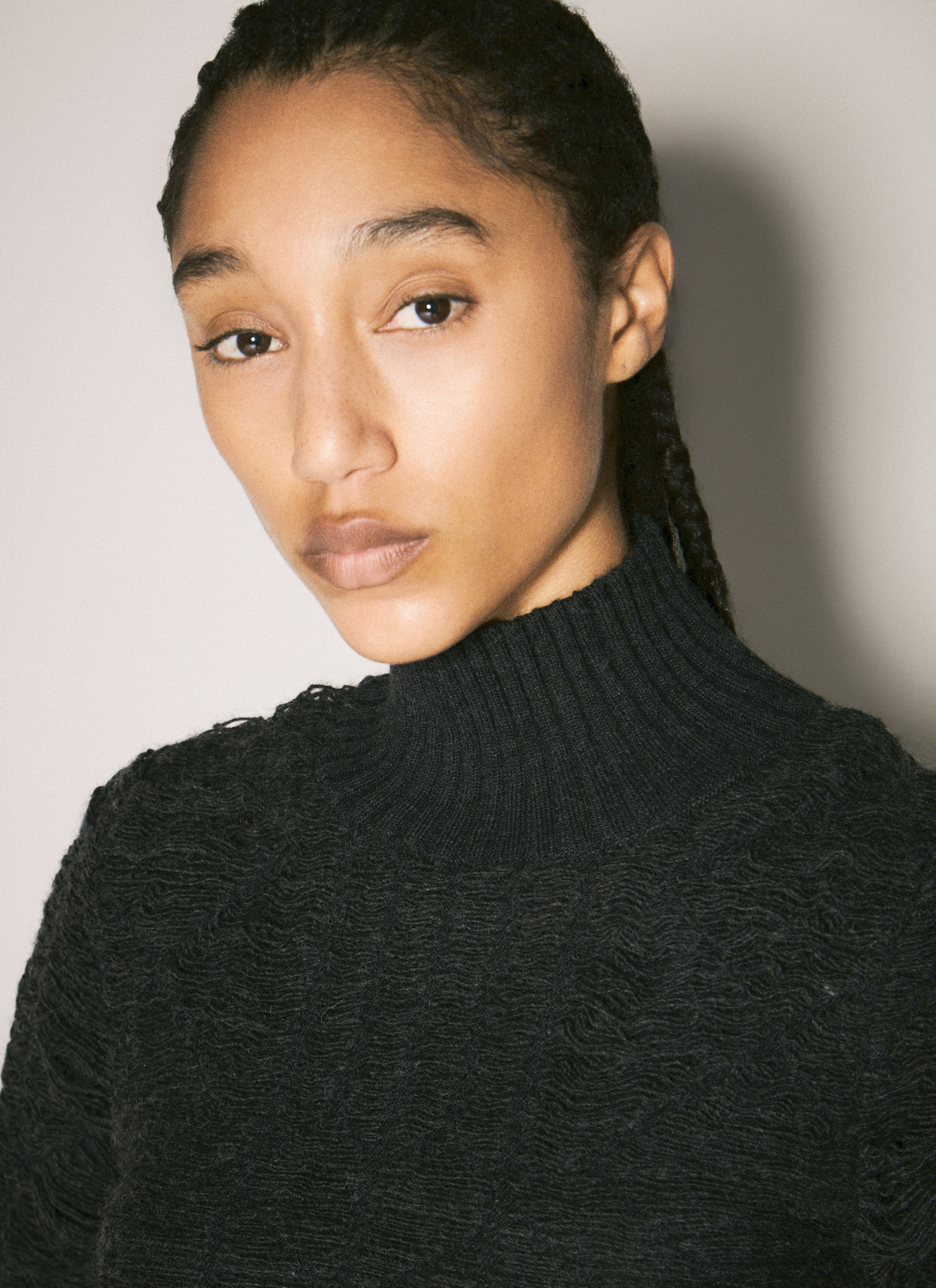Cropped Turtleneck Sweater - 3