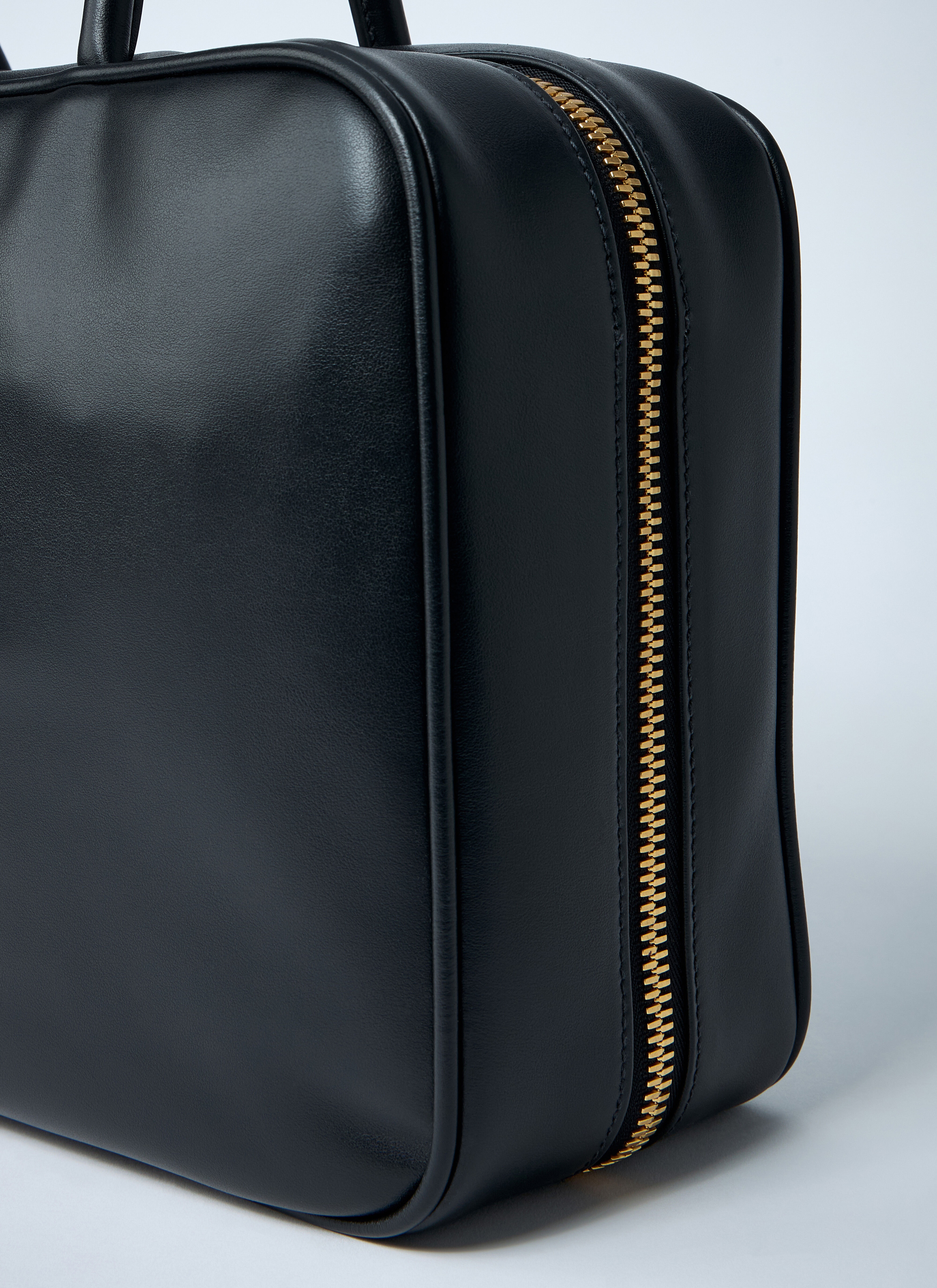 Beau Leather Shoulder Bag - 4