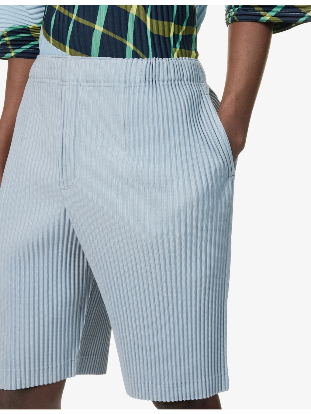 Pleats Regular-Fit Knitted Shorts - 5