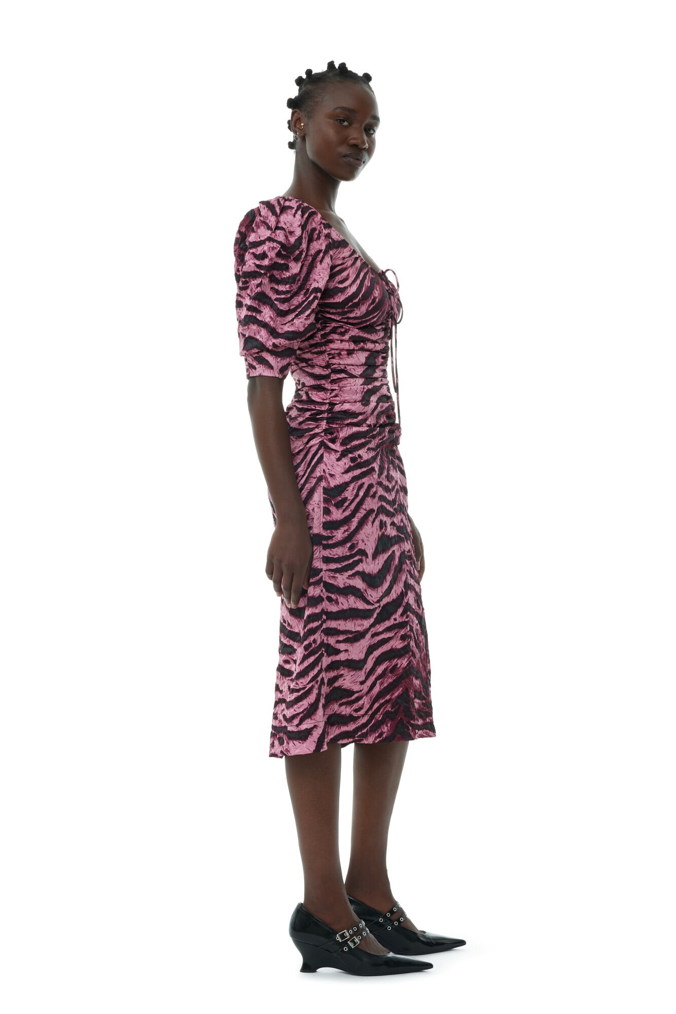 ANIMAL PRINTED CRINKLED SATIN U-NECK MIDI DRESS - 4