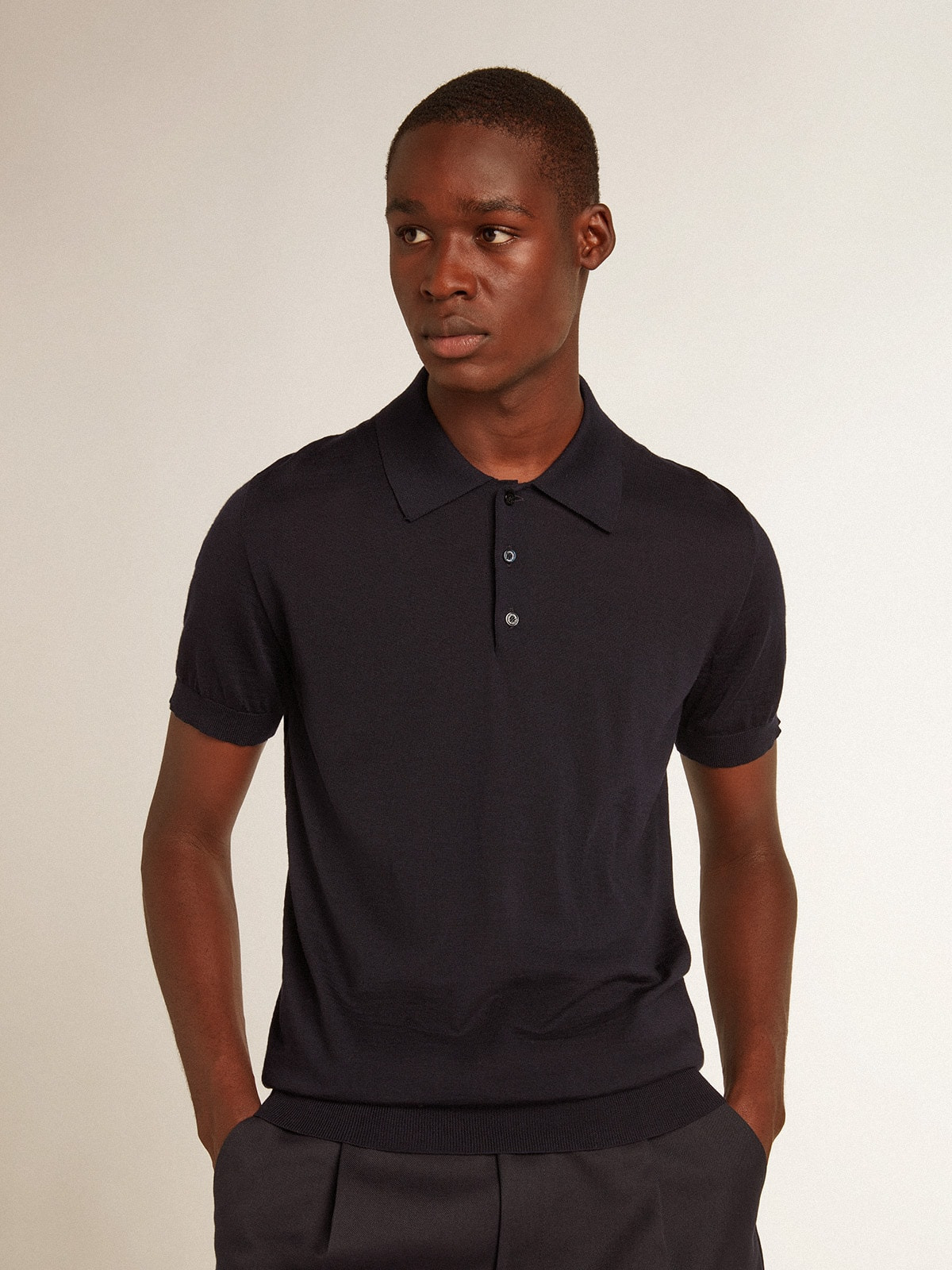 Men’s short-sleeved polo shirt in navy-blue merino wool - 5