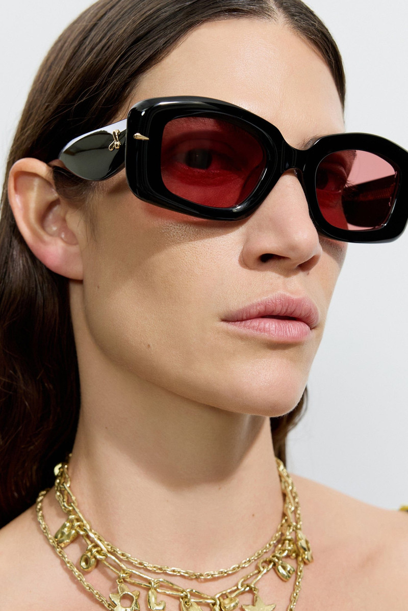 ALÉMAIS Le Specs Celestina Obsidian Rose outlook