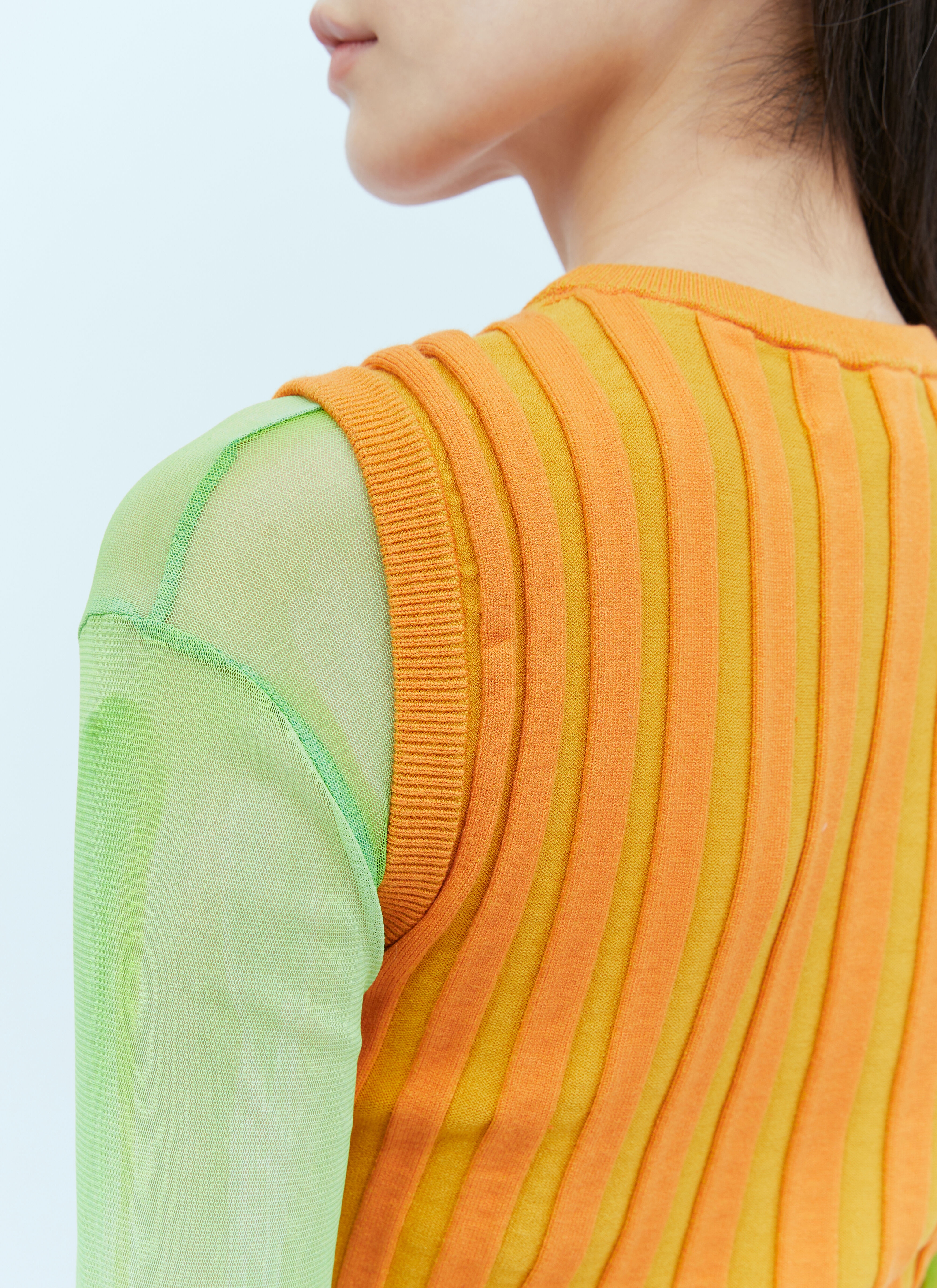 Knit Bubble Cut-Out Vest - 4