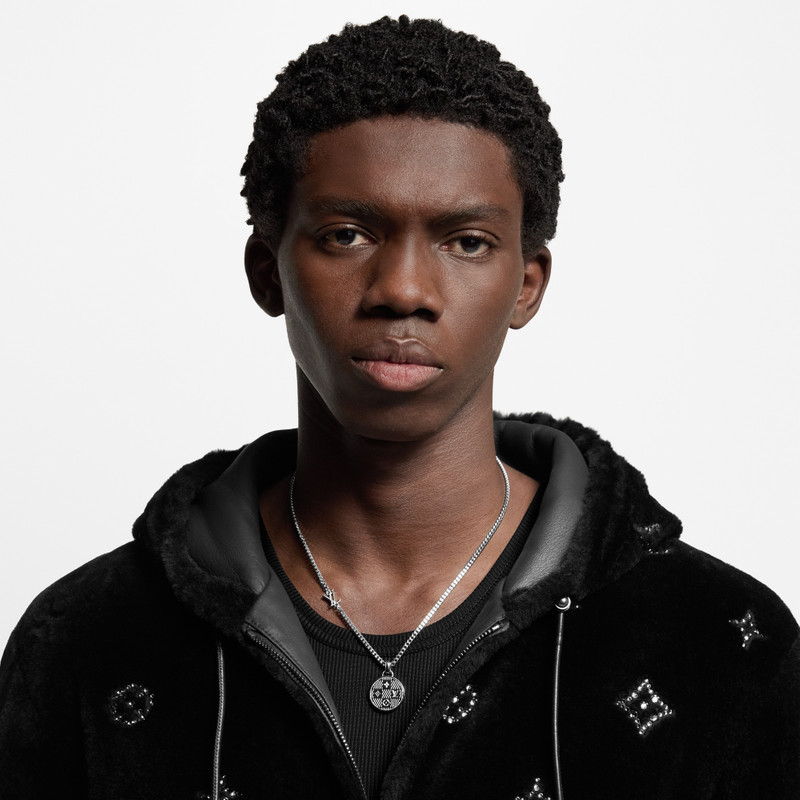 Damier Staples Pendant 5