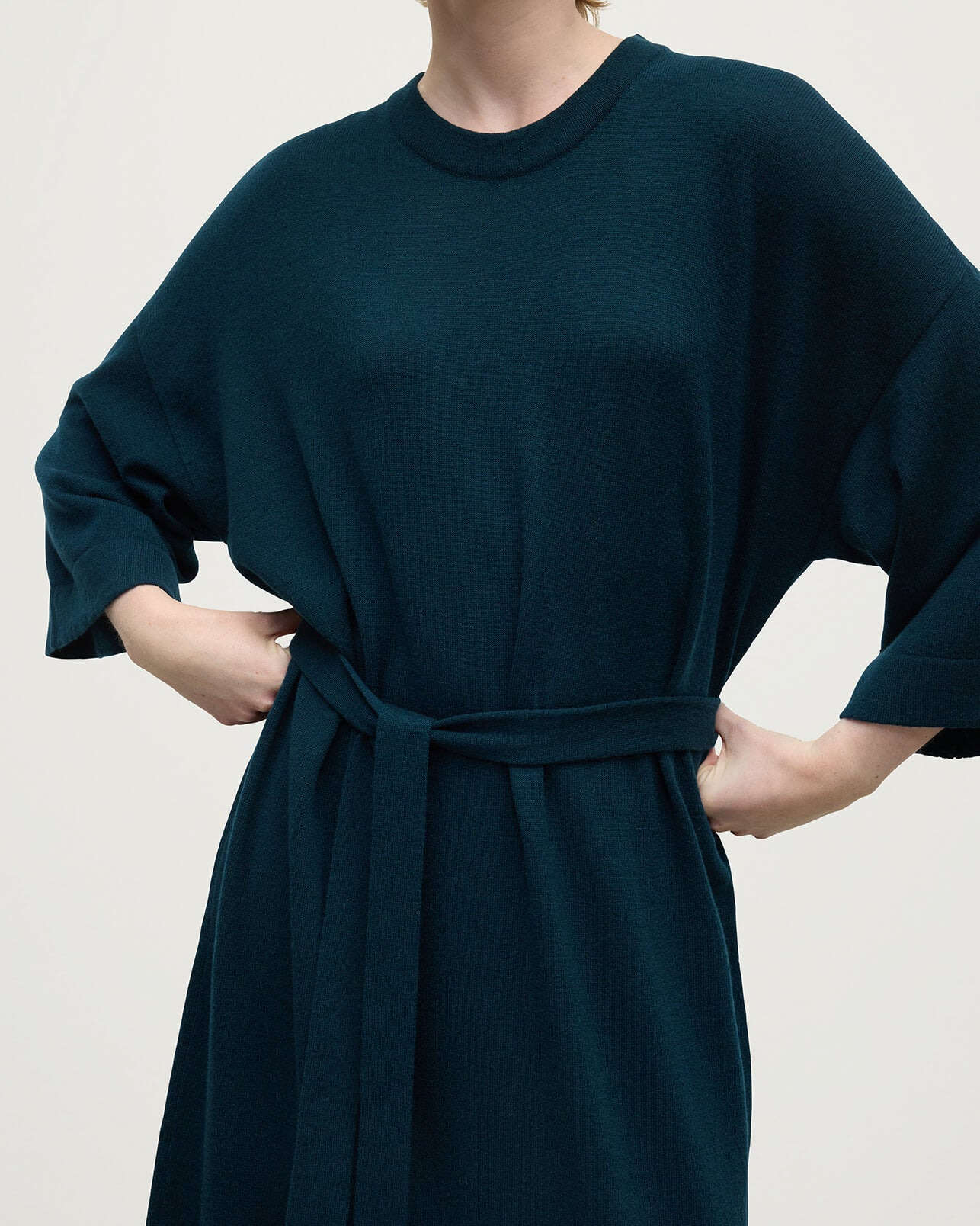 Tie-Waist Cashmere Green Jumper Dress - 5