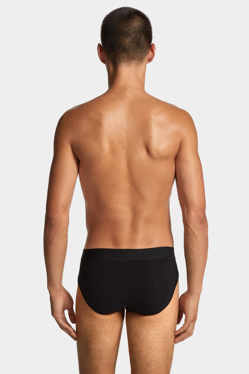 DSQUARED2 LOGO BRIEF - 4