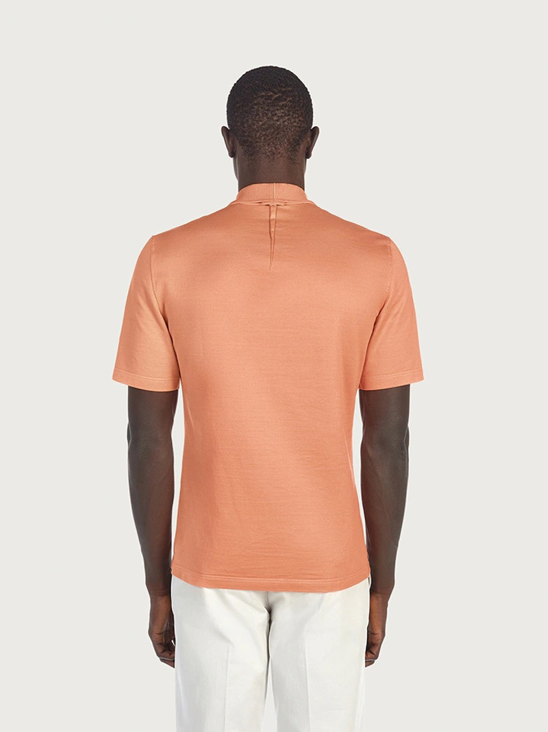 POLO WITH EMBROIDERED DETAILS 4