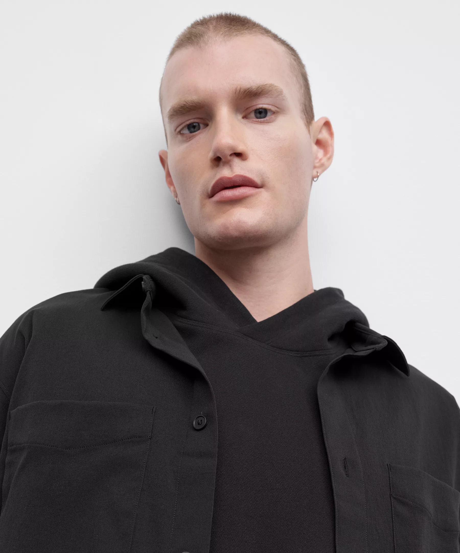 Relaxed-Fit Short Sleeve Button-Up Shirt - 4