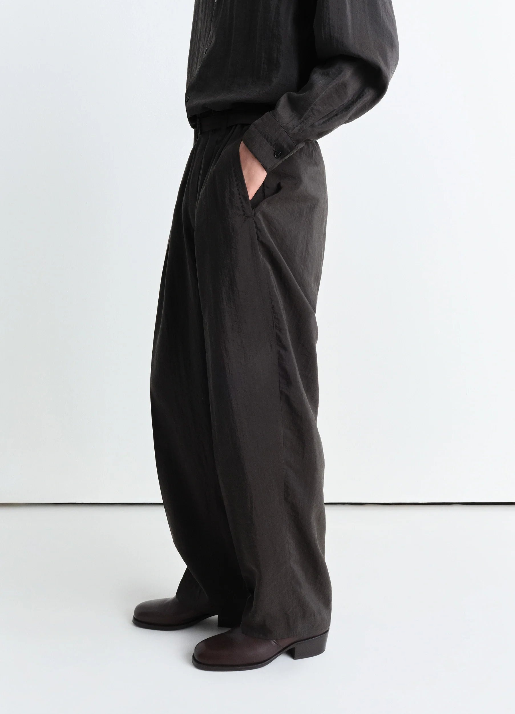 BELTED RELAXED PANTS - 5