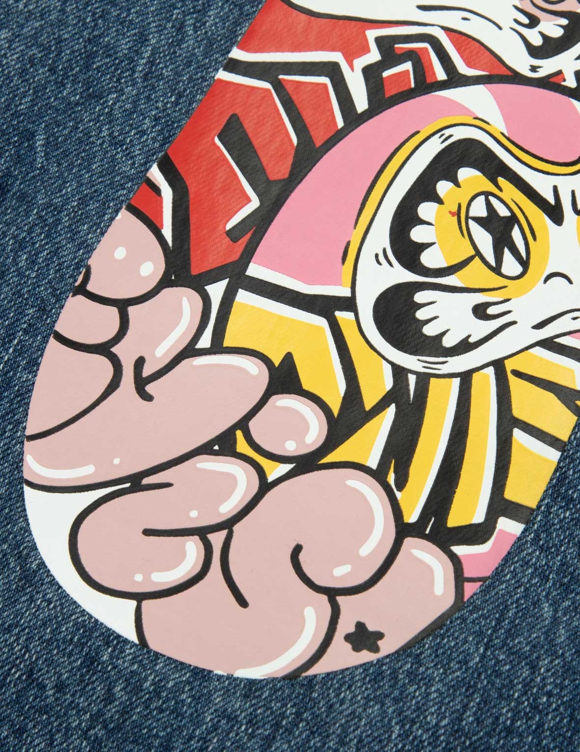 GRAFFITI DARUMA DAICOCK PRINT TWO-TONE JEANS - 8