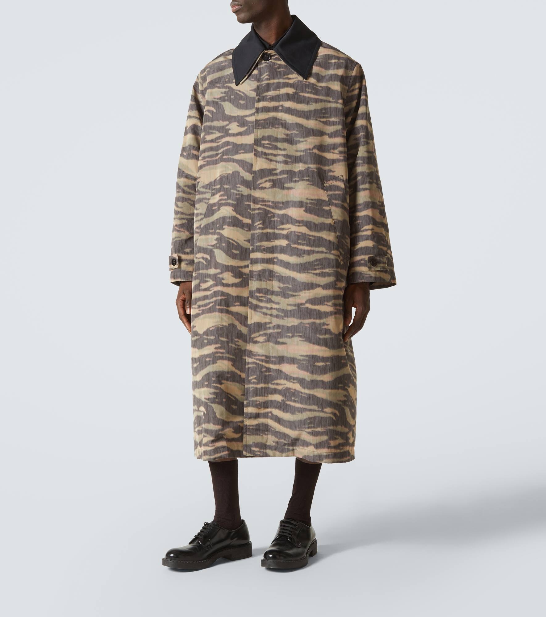 Camouflage car coat - 3