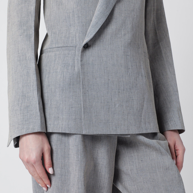 Suna tailored jacket with an asymmetric opening and lapel 4