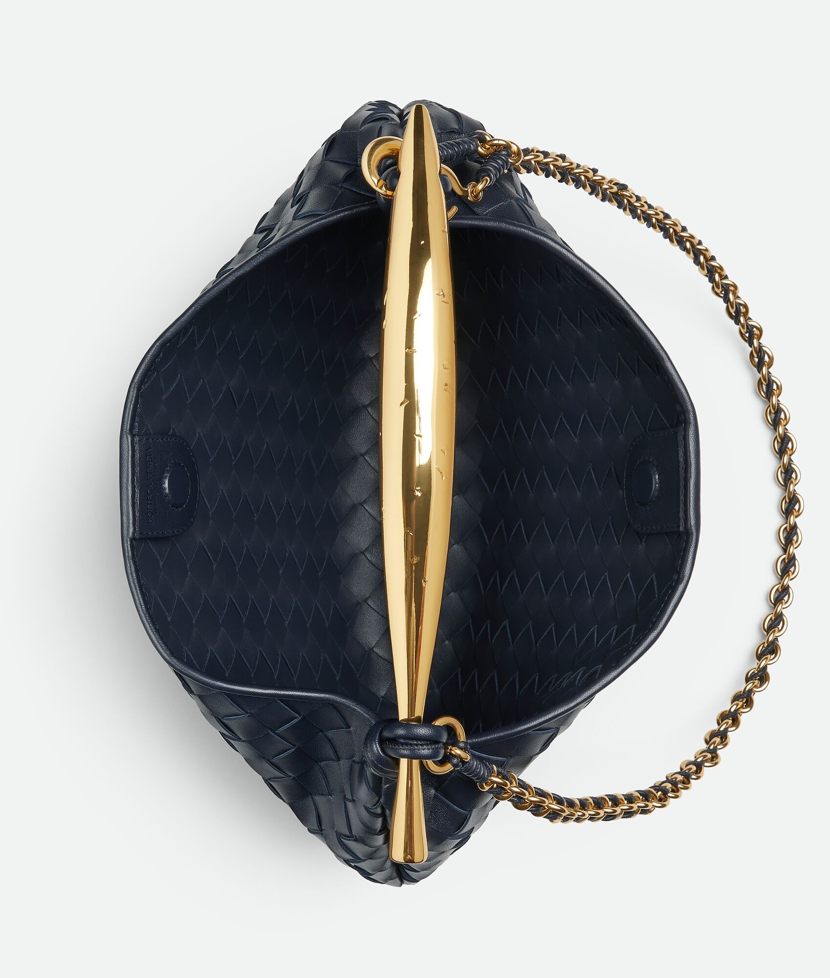 Sardine With Chain - 3