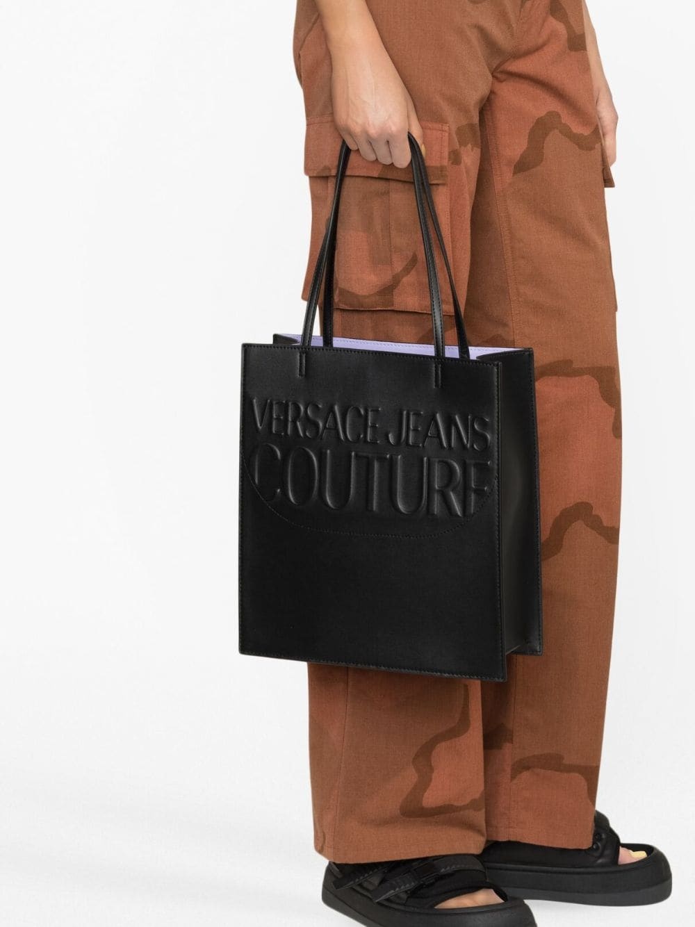 embossed-logo tote bag - 3