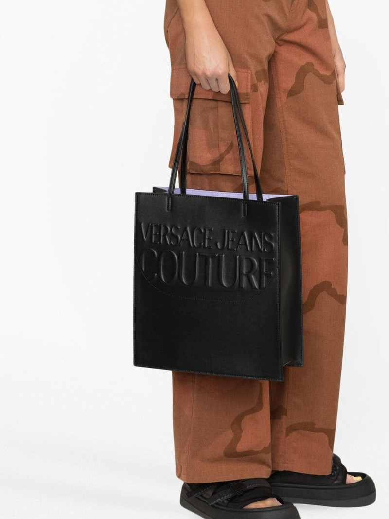 embossed-logo tote bag 3