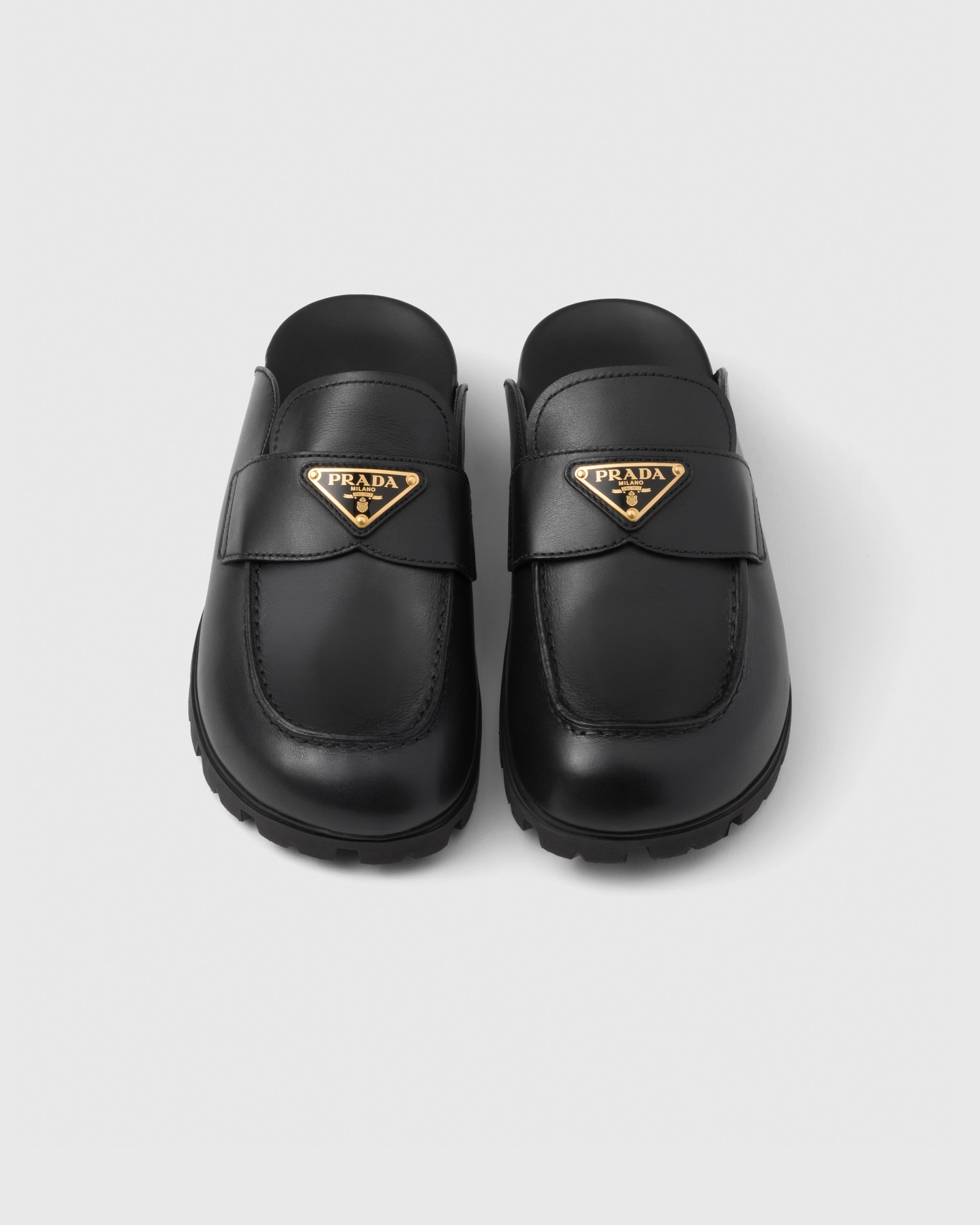 Prada レザー ミュール Leather mules ★関税込 Prada - ブラッシュドレザー ミュール | HBX - ハイプビースト