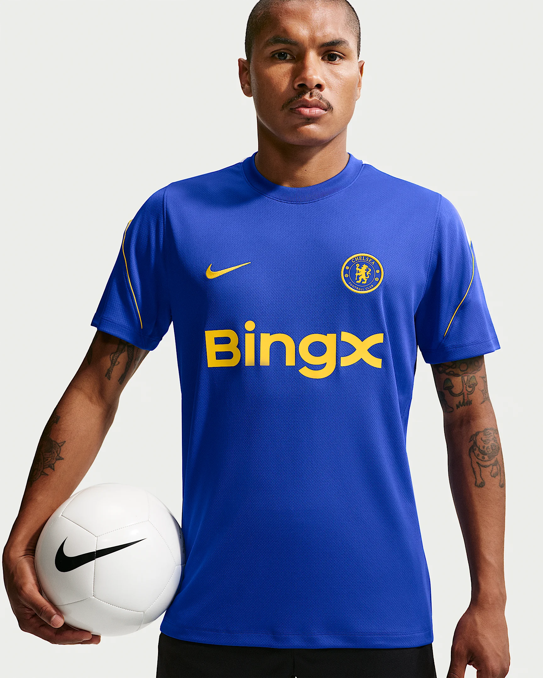 Chelsea FC Strike Men's Nike Soccer Dri-FIT Short-Sleeve Top - 1