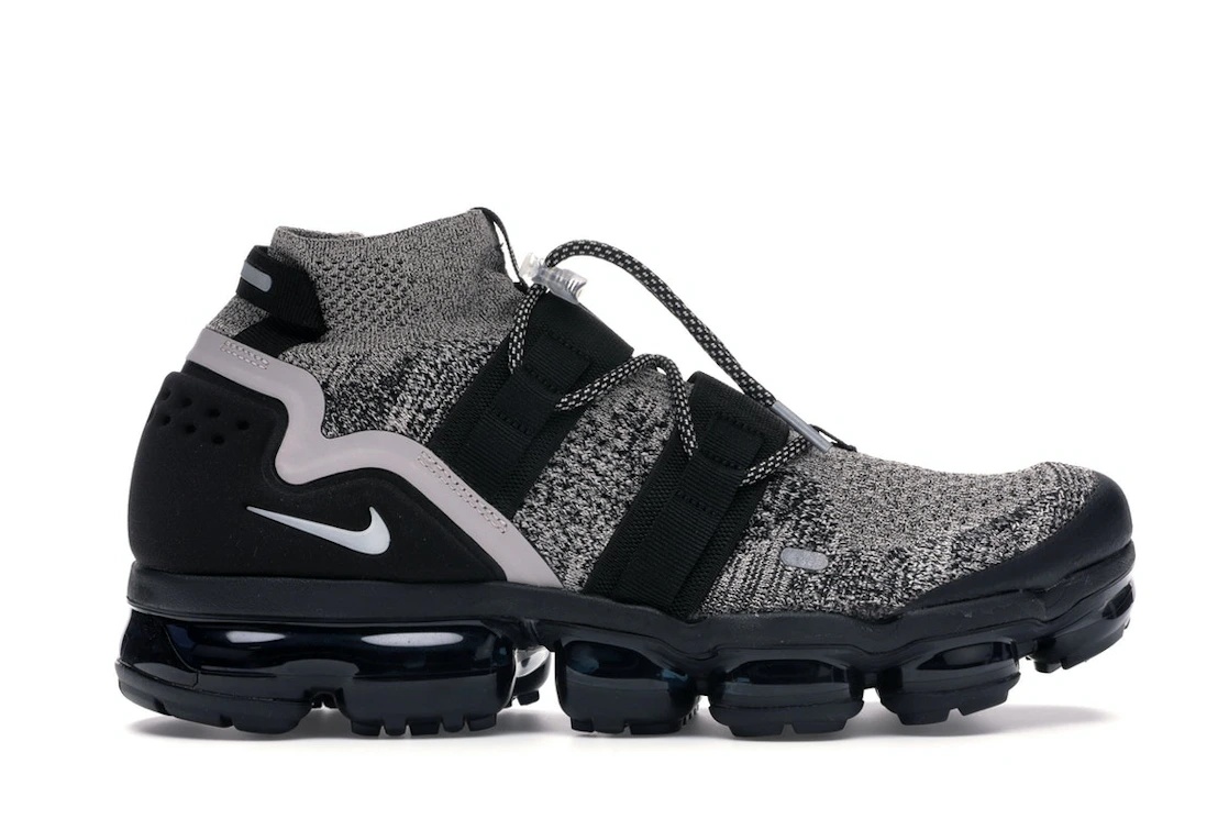 Nike Air VaporMax Utility Moon Particle Black - 1