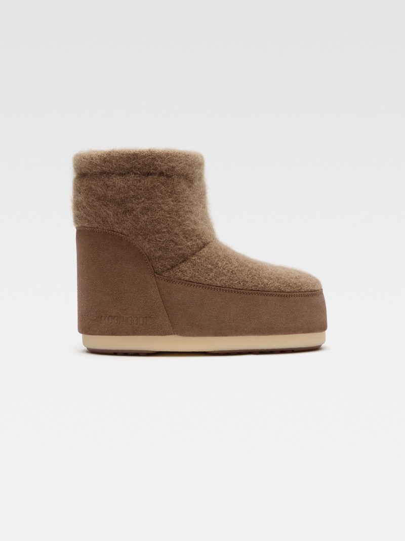 The Jacquemus  Mohair Moon Boot 1