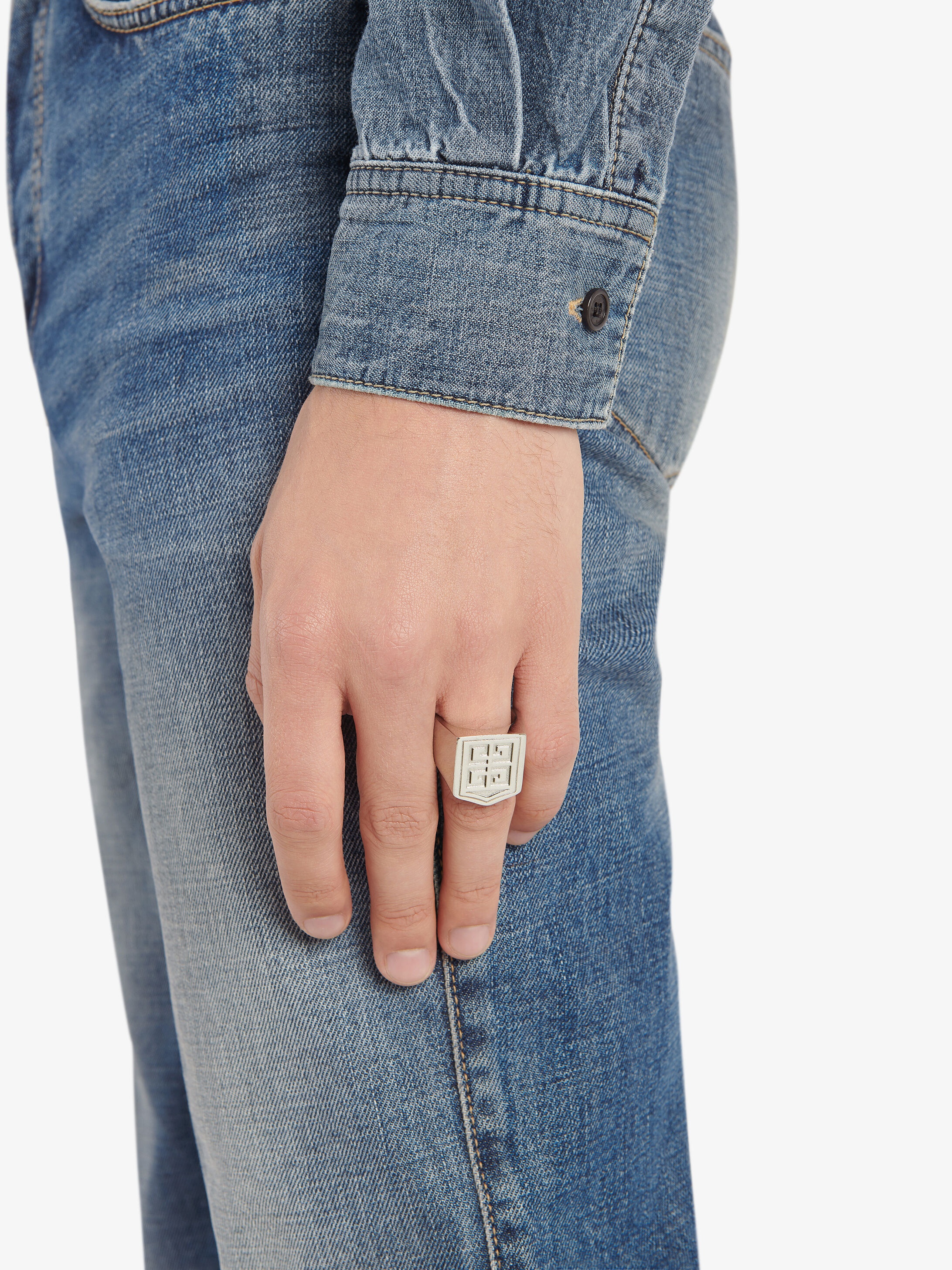 4G signet ring - 2