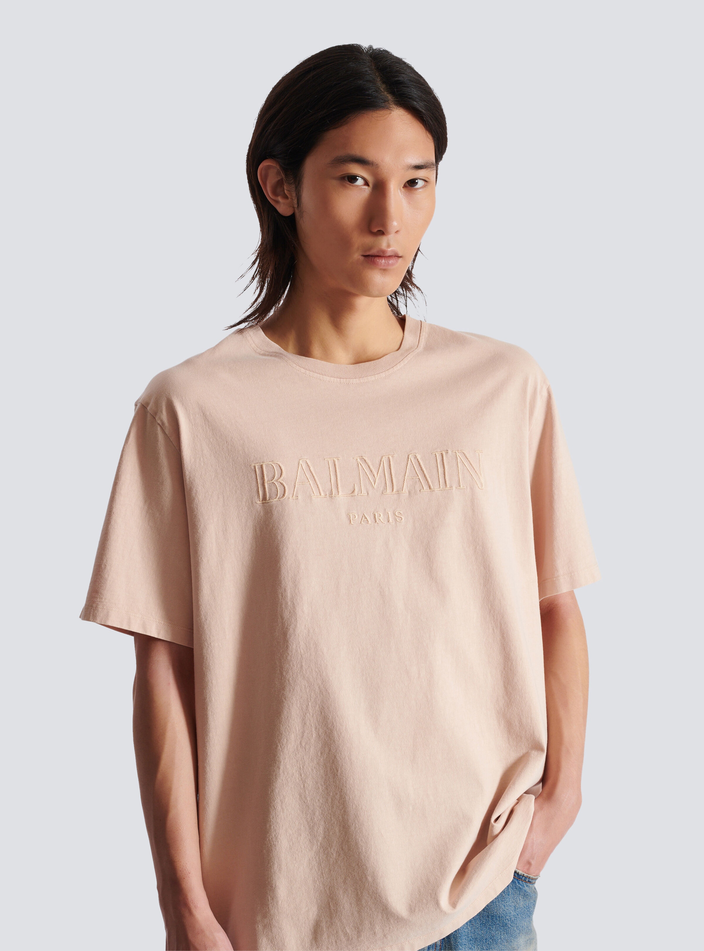 Loose T-shirt with vintage Balmain embroidery - 6