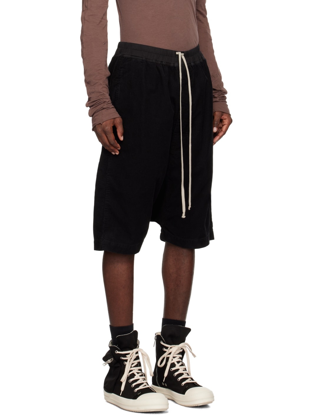 Black Pods Shorts - 2