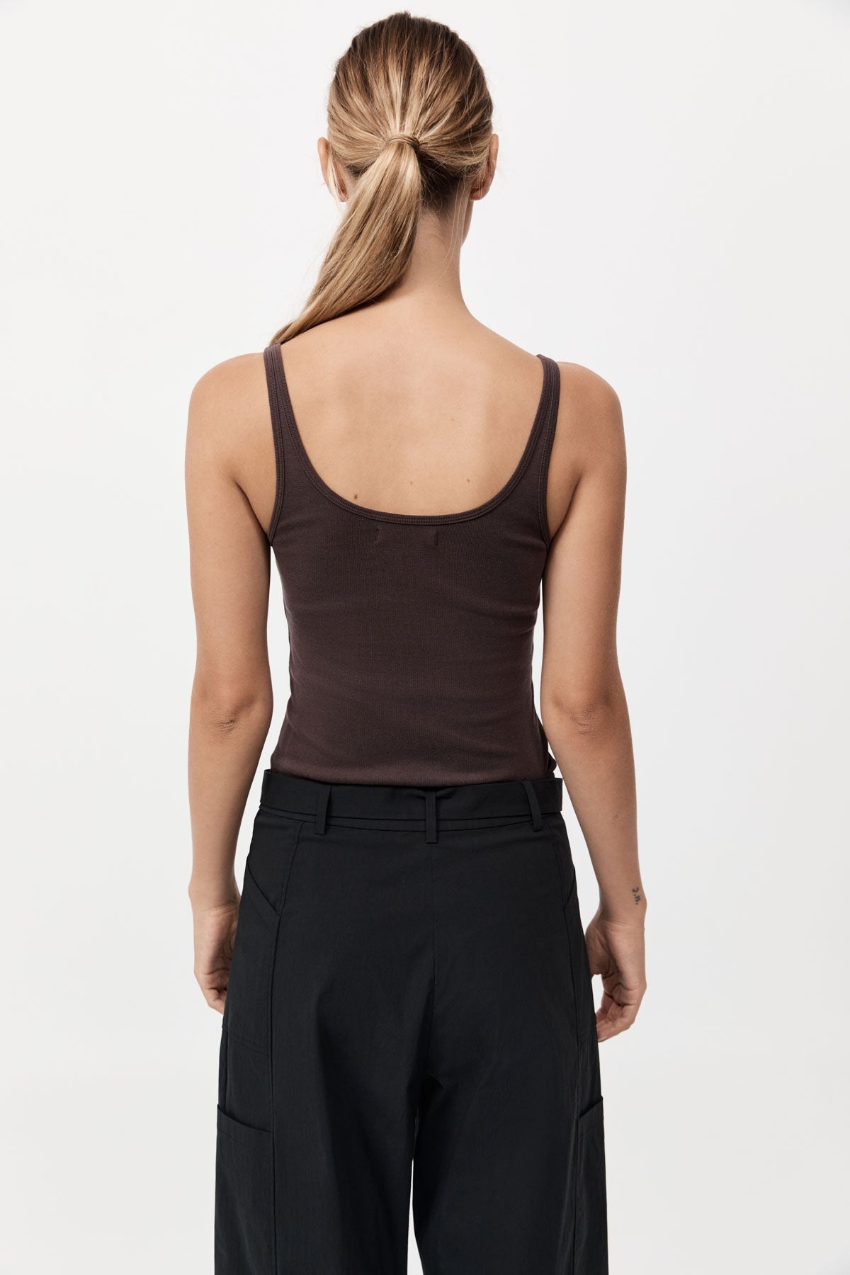 Organic Cotton Slim Scoop Tank - Raisin - 4
