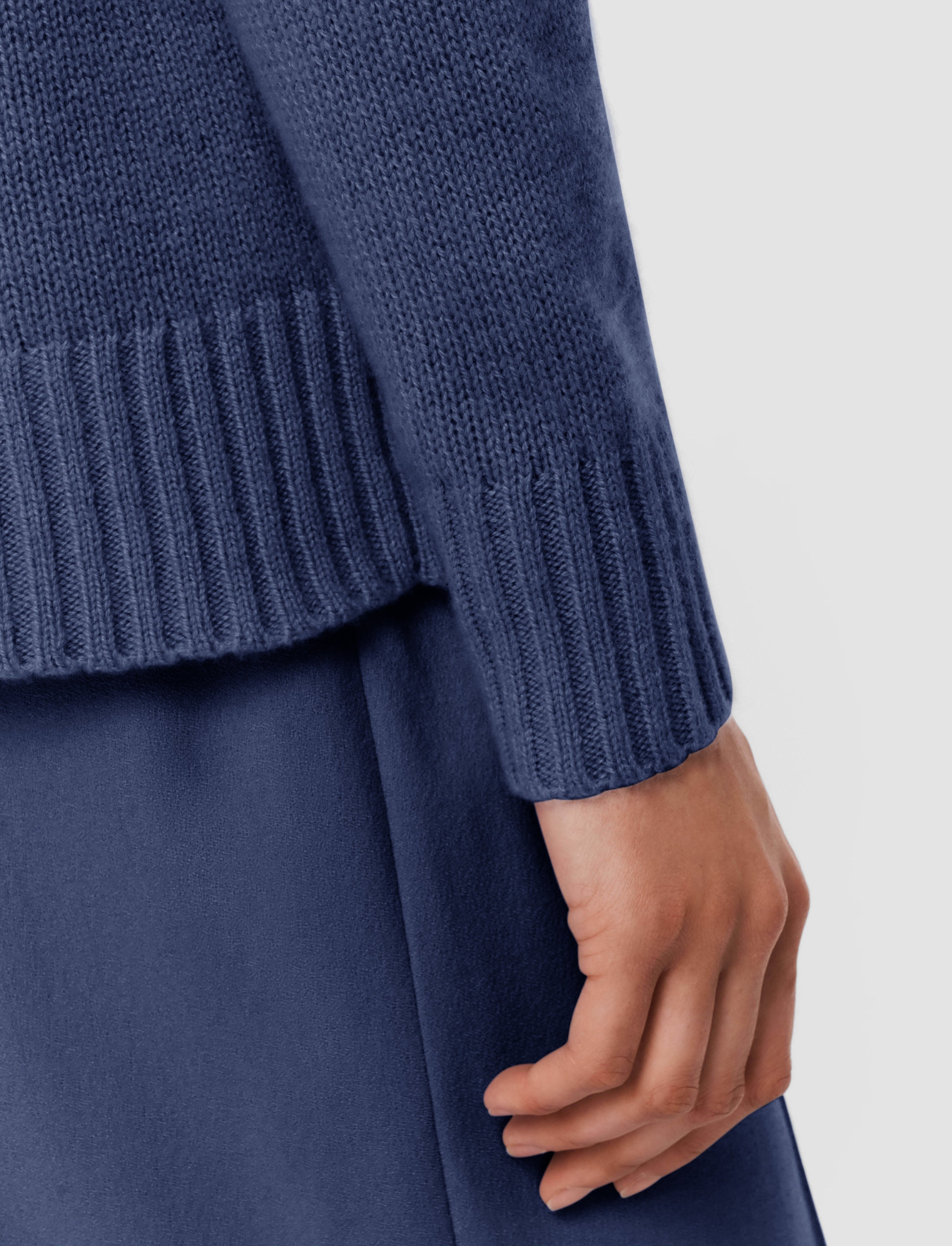 Open Cashmere Round Neck Jumper - 6