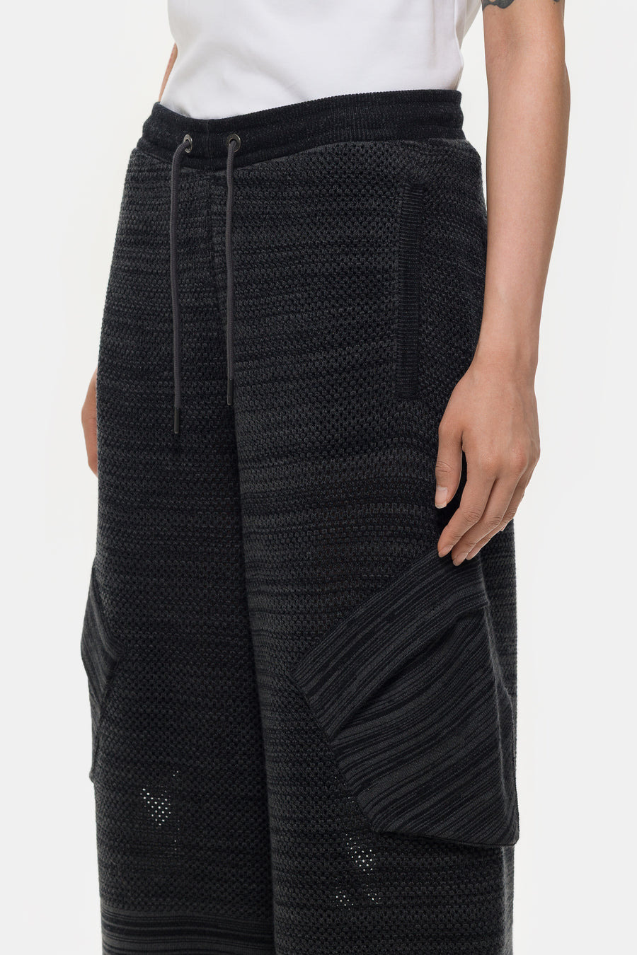 Téla Knit Pant in Dark Smoke Grey/Black - 4