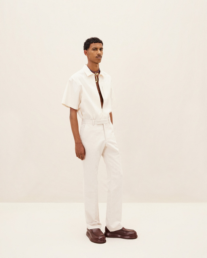 JACQUEMUS Le pantalon Feijoa outlook