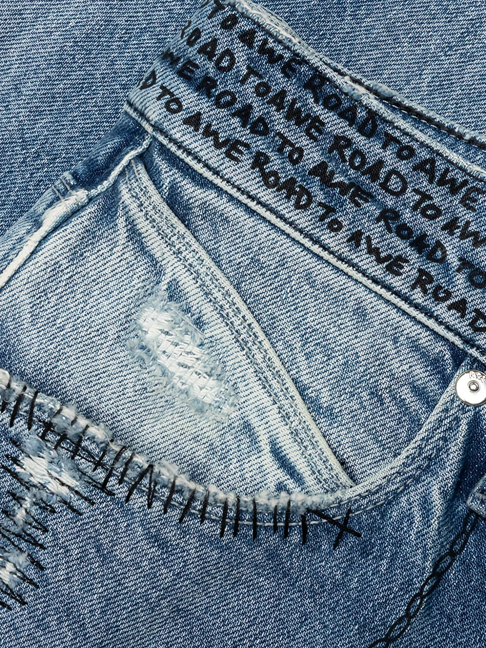 graphic-detail distressed jeans - 3