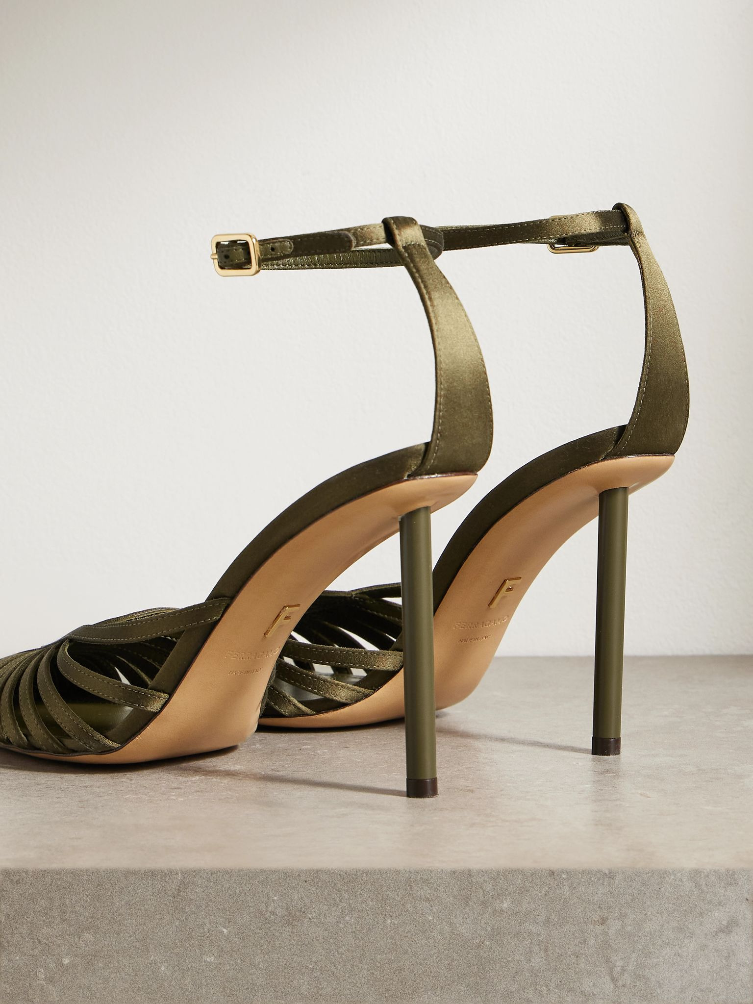 Ermelia 95 satin point-toe pumps Army green - 3