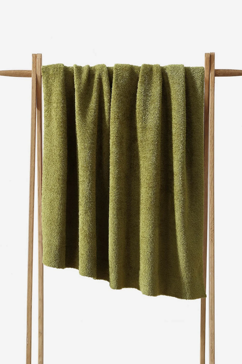 Sunday Citizen Cloud Silque Throw - 1