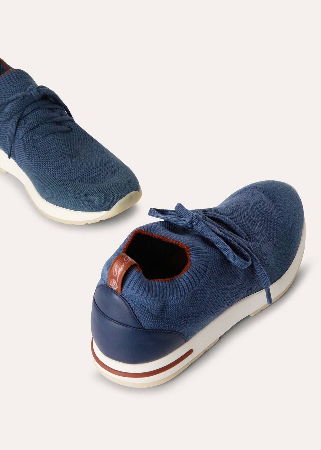 360 Lp Flexy Walk Sneaker - 7