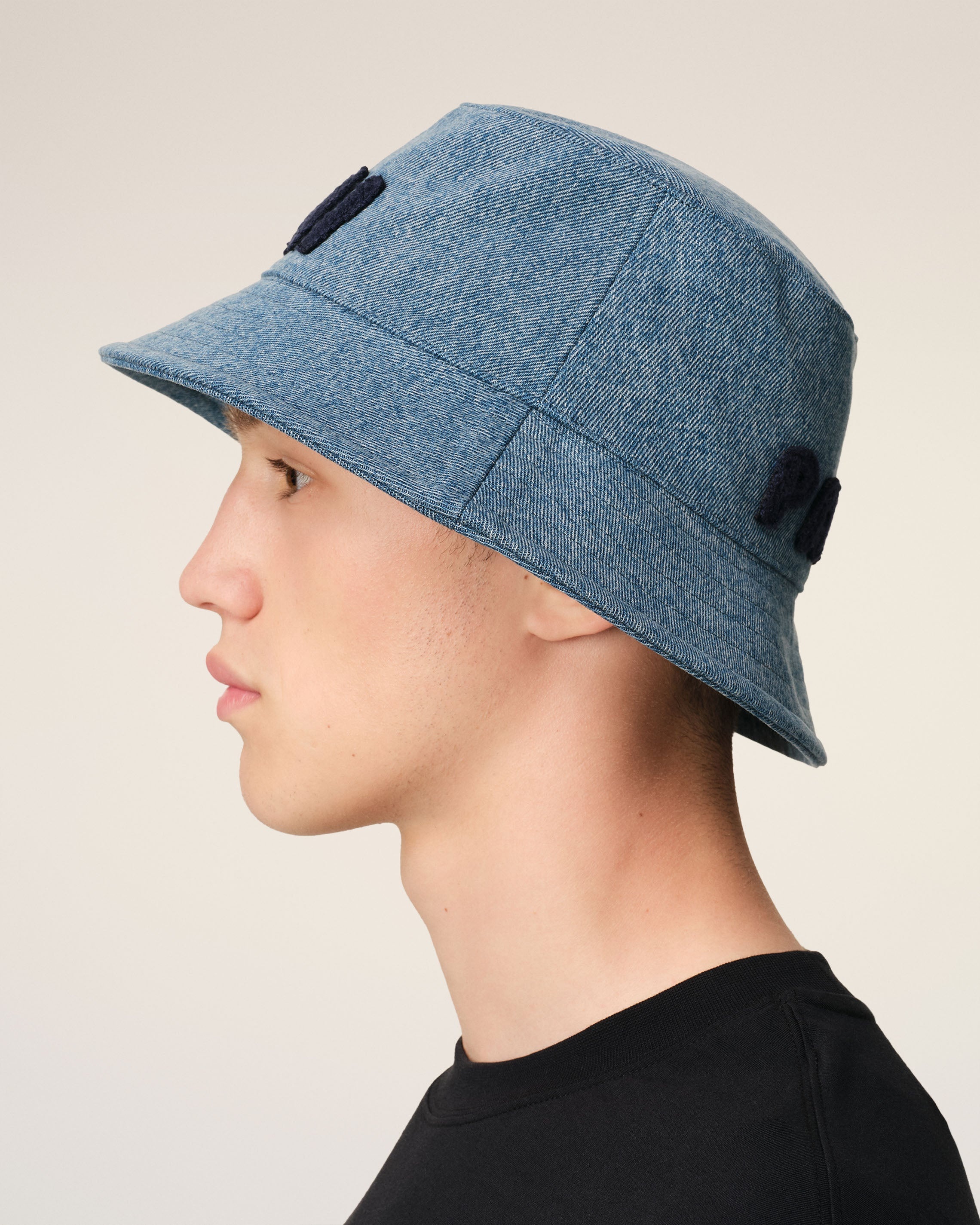BLUE COTTON AMI PARIS PATCH BUCKET HAT - 5