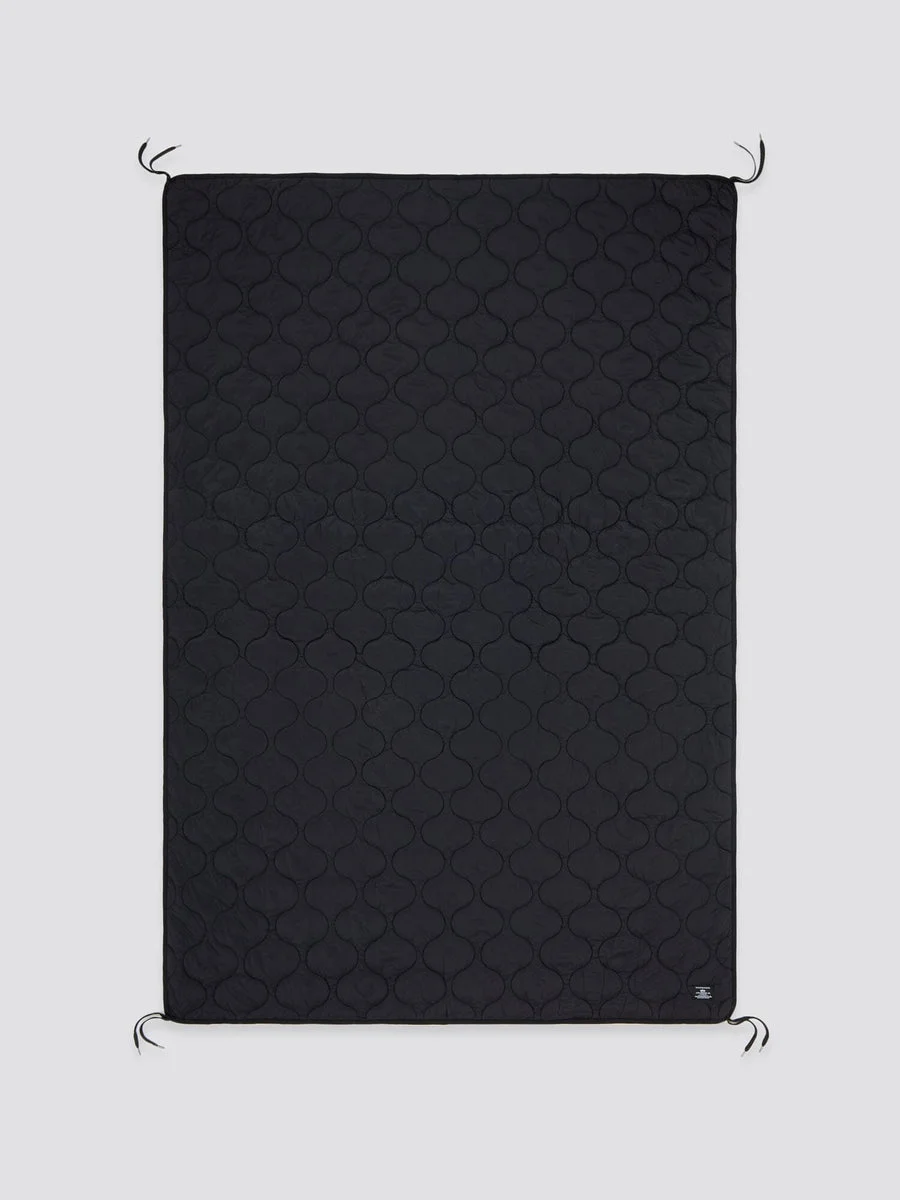 QUILTED BLANKET - 1