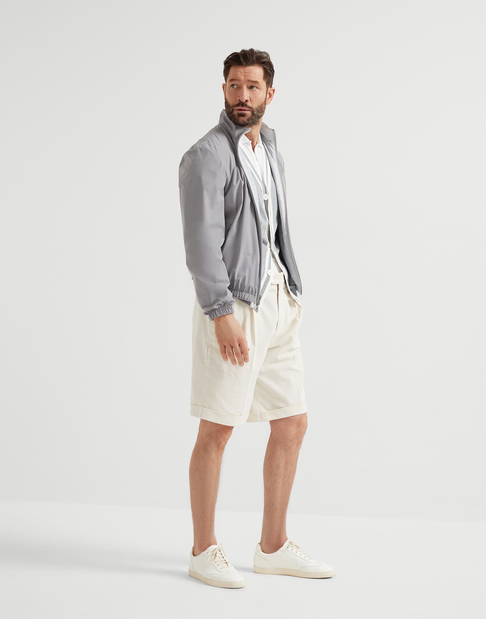Garment-dyed Bermuda shorts in cotton narrow wale corduroy with tee holder - 4