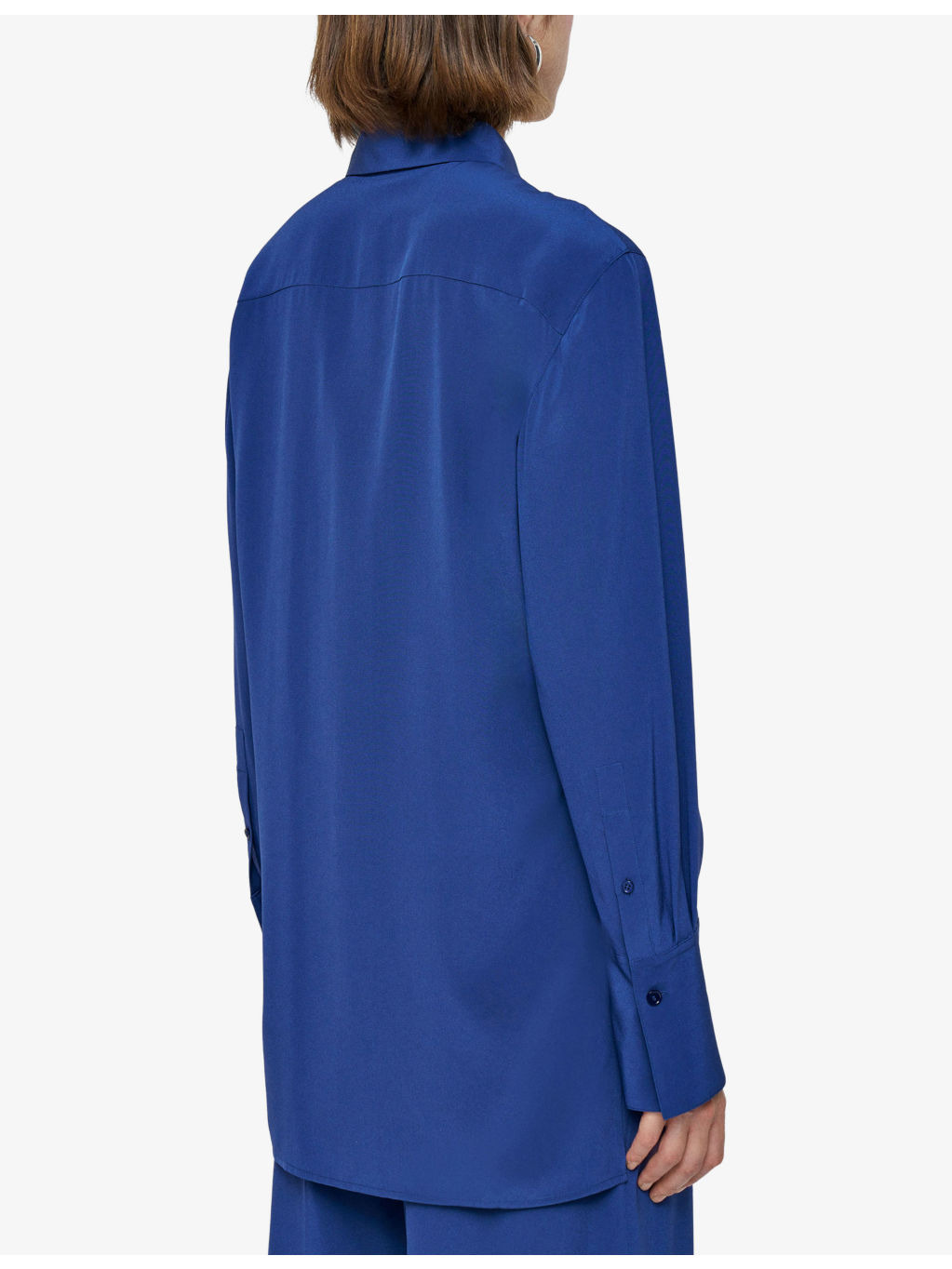 Bold Relaxed-Fit Silk Blouse - 4
