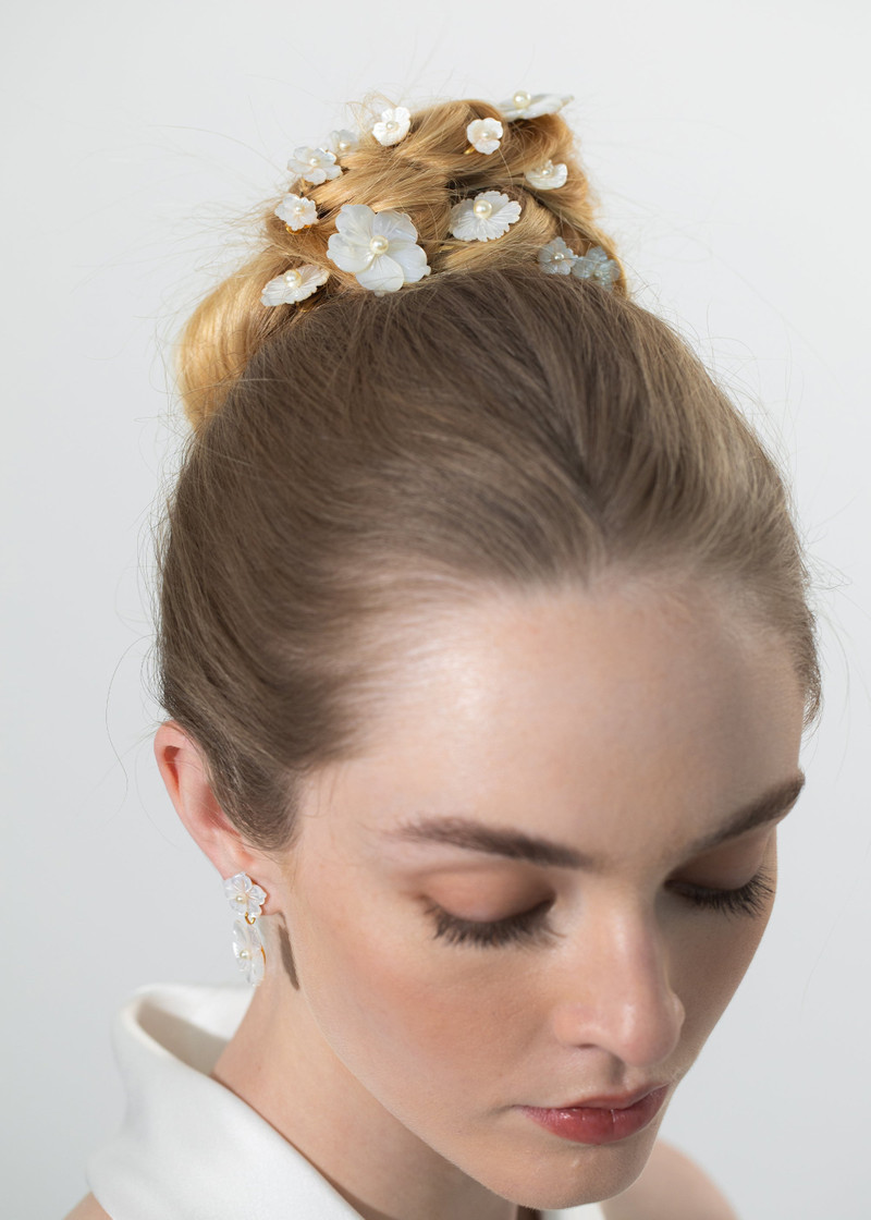 Jennifer Behr Geneva Bobby Pin Set outlook