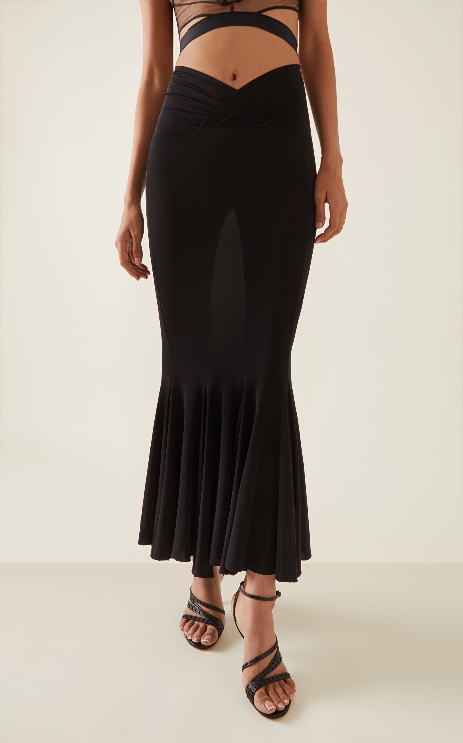 V-Waist Flared Midi Skirt black - 3