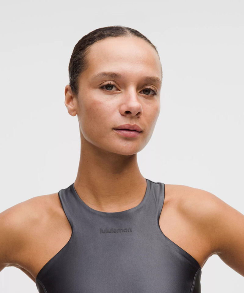 Satin Shine Tank Top Medium Support, B/C Cup *Wordmark 4