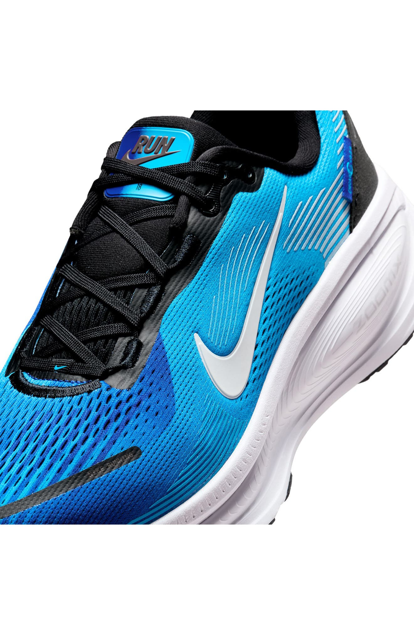 Nike Vomero 18 Running Shoe in White/Deep Night at Nordstrom - 7