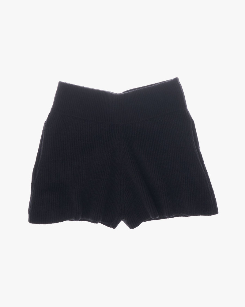 COZY SHORT 1