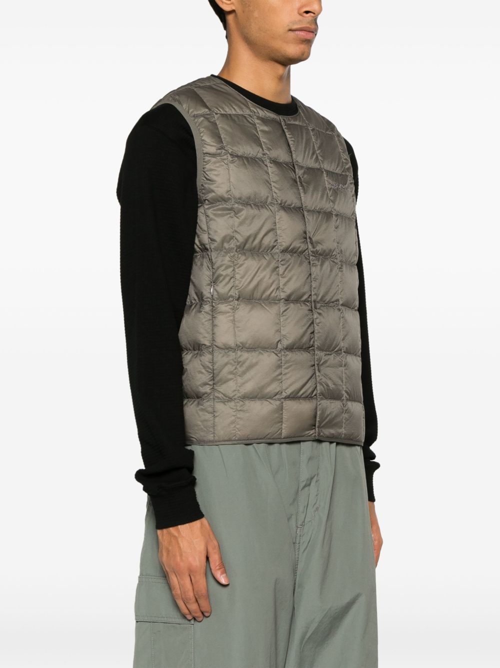 logo-embroidered padded gilet - 3