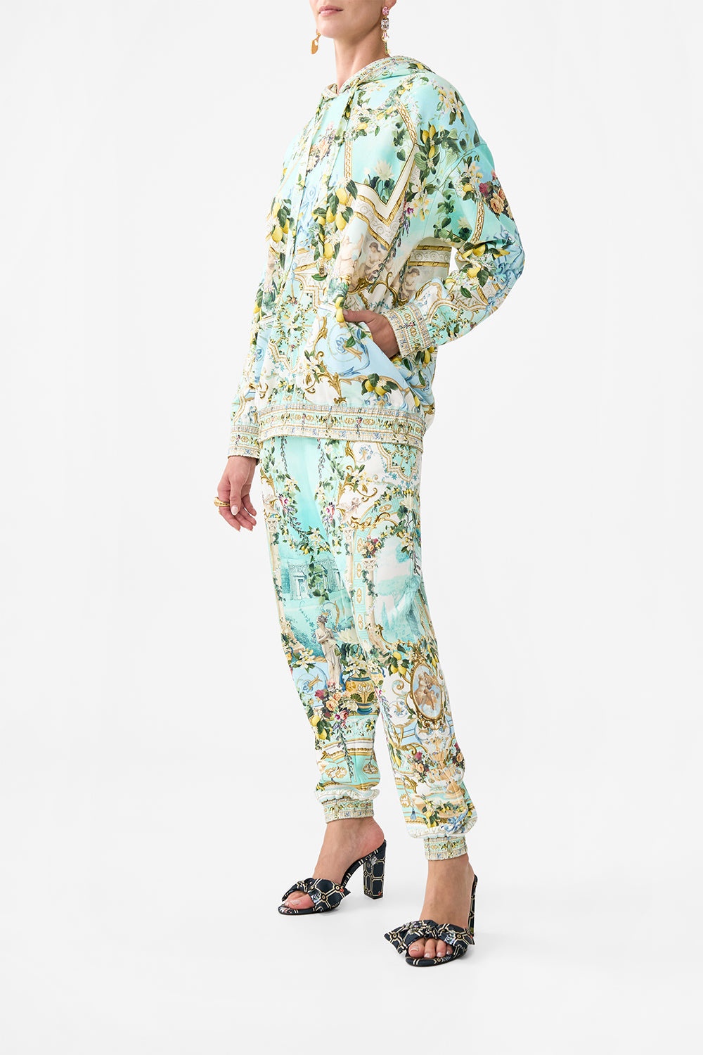 SILK BAND OVERSIZED HOODIE WITH POCKETS - 3