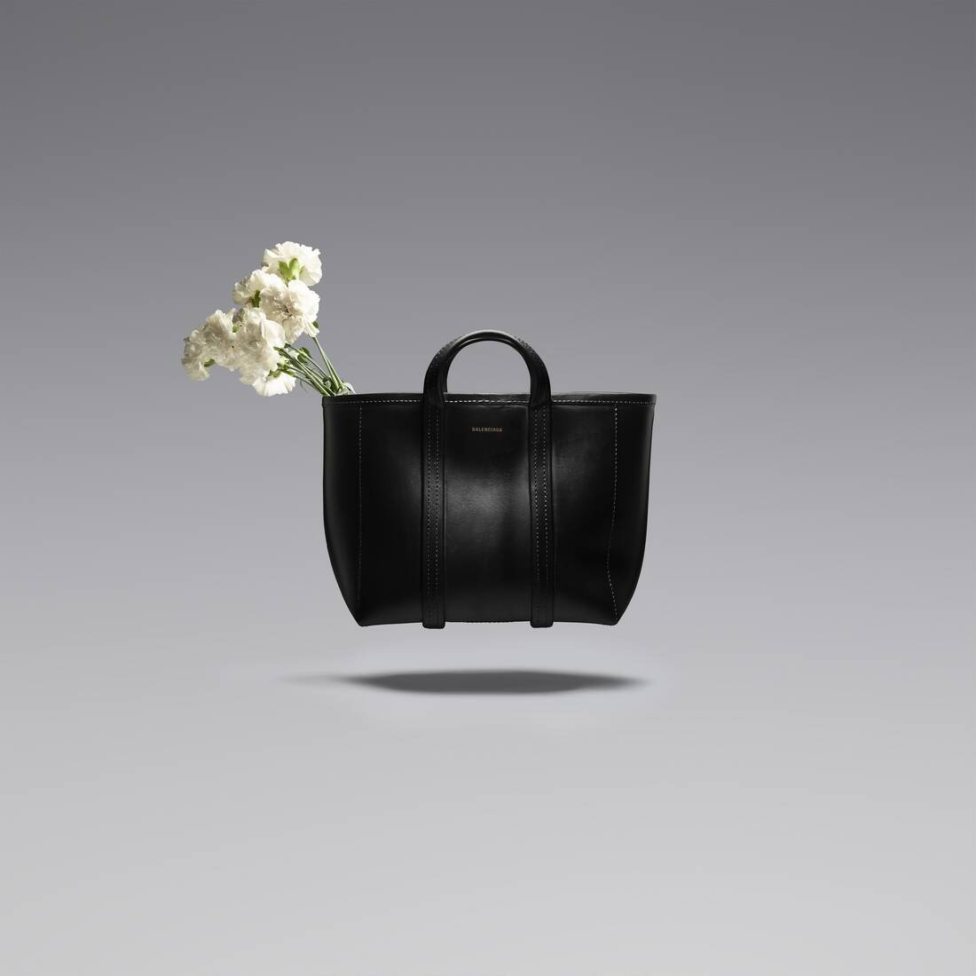 Bag Vase  in Black - 8